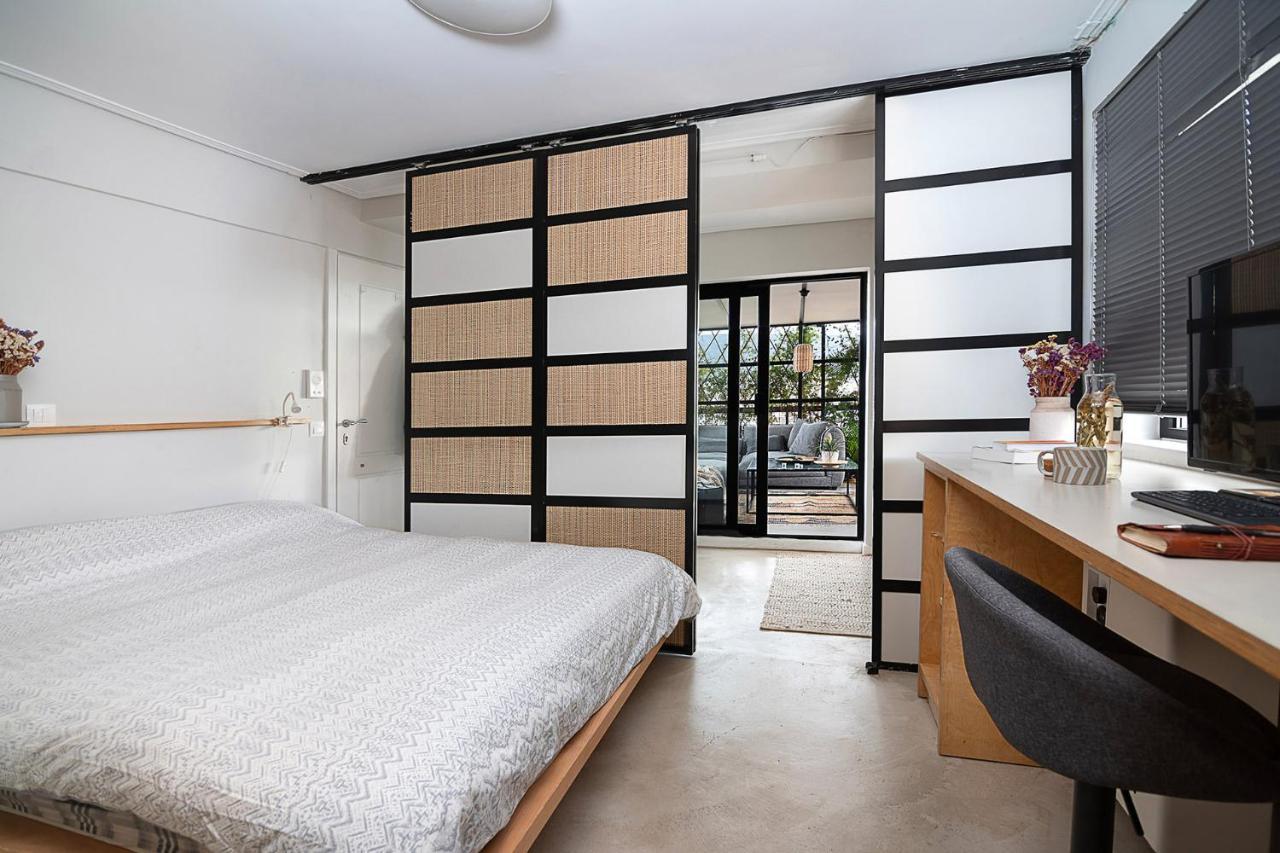 Unique Solar Penthouse With Jacuzzi And Sauna In Central アテネ エクステリア 写真